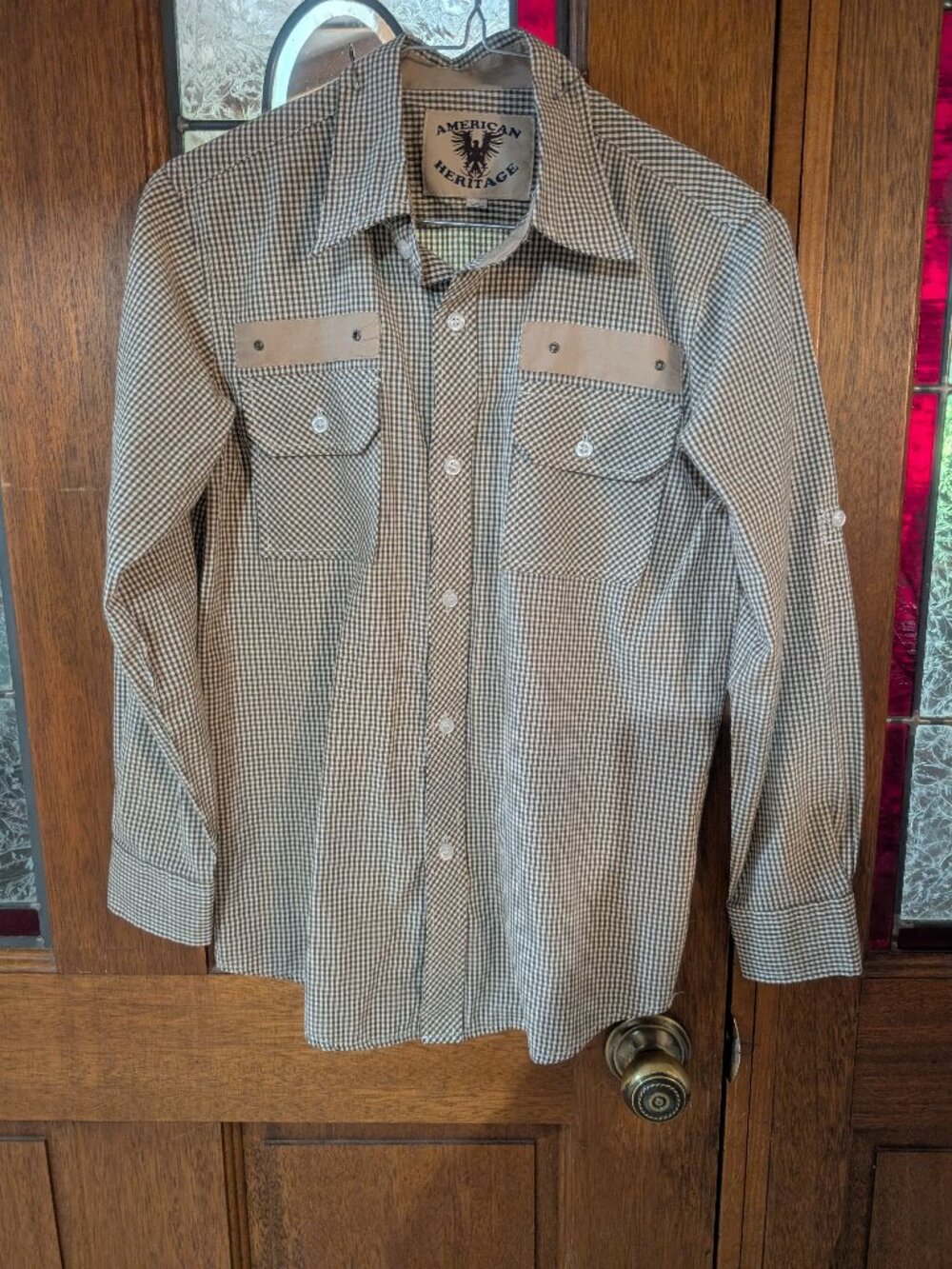 Boys western button-down shirt, size Medium